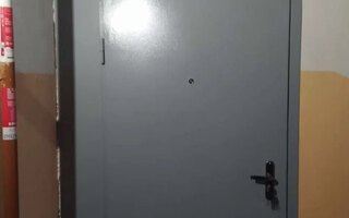 металлическая тамбурная дверь от производителя